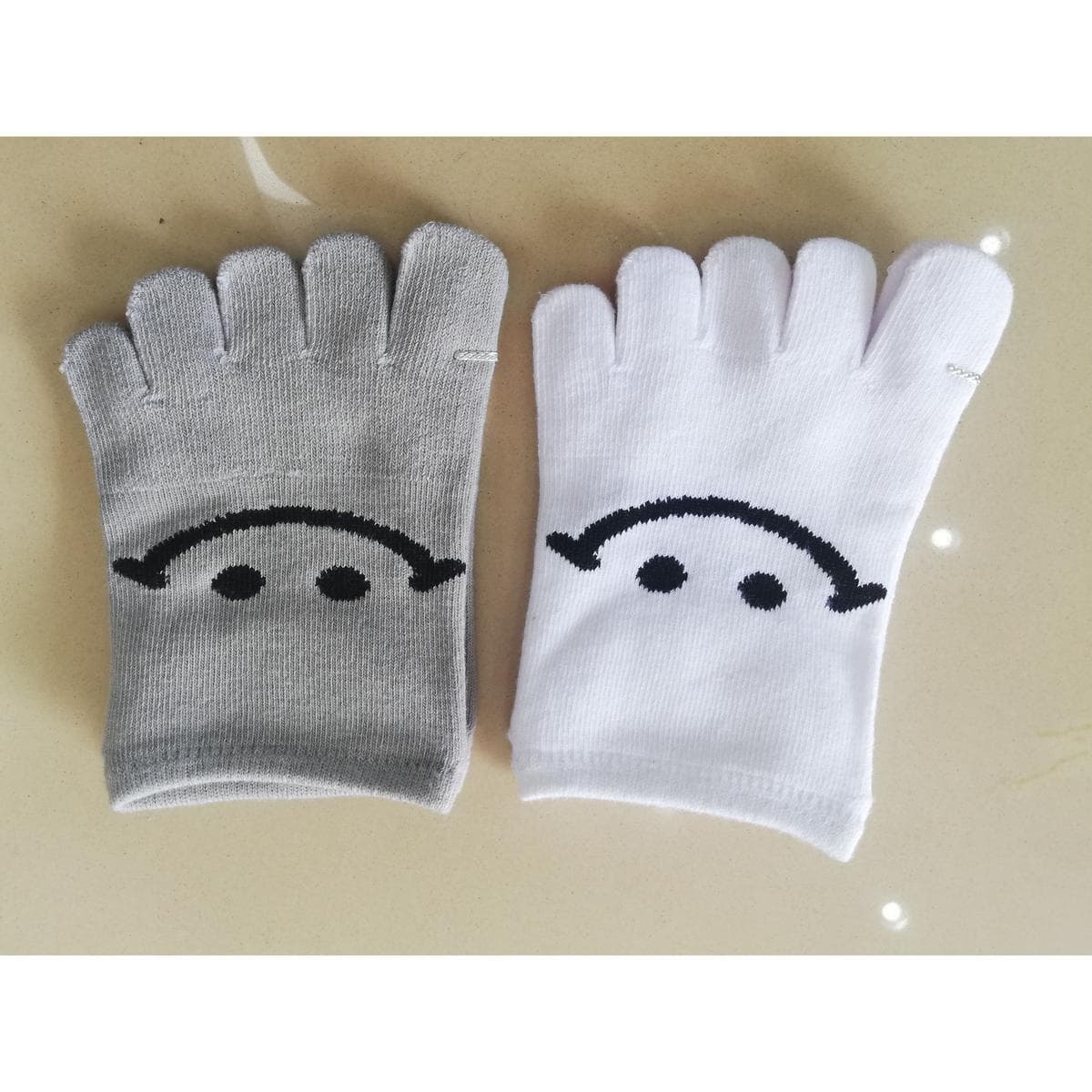 Custom Yoga Socks thumbnail 5